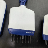 Rainin Pipet-Lite XLS Multichannel Pipettes W/Stand - Quantity 7 image 3